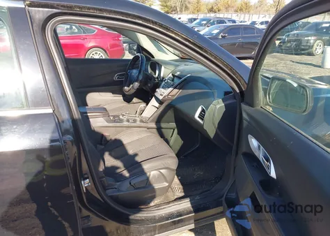 2015 Chevrolet Equinox Ls z USA, uszkodzony, nr VIN 2GNALAEK8F1152494